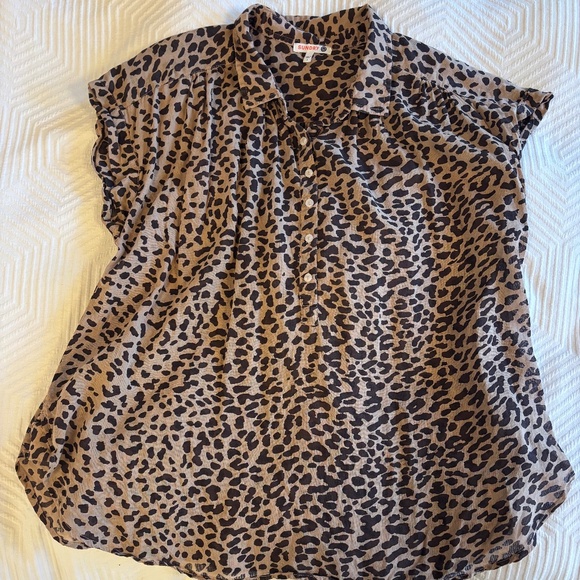 Anthropologie Sundry Leopard Henley Top - Picture 3 of 4